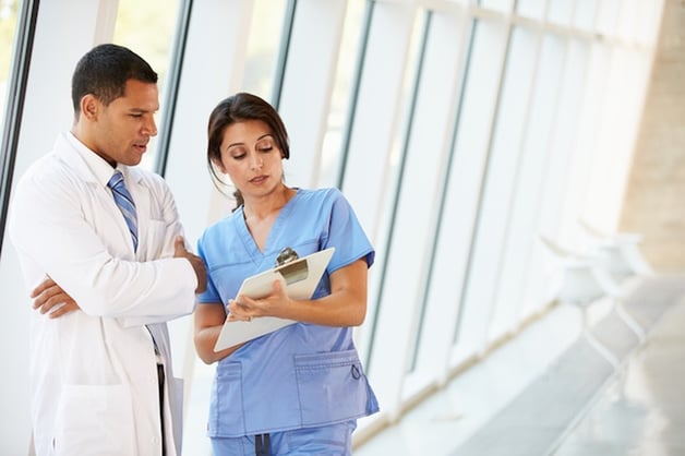 medical-staff-having-discussion.jpg